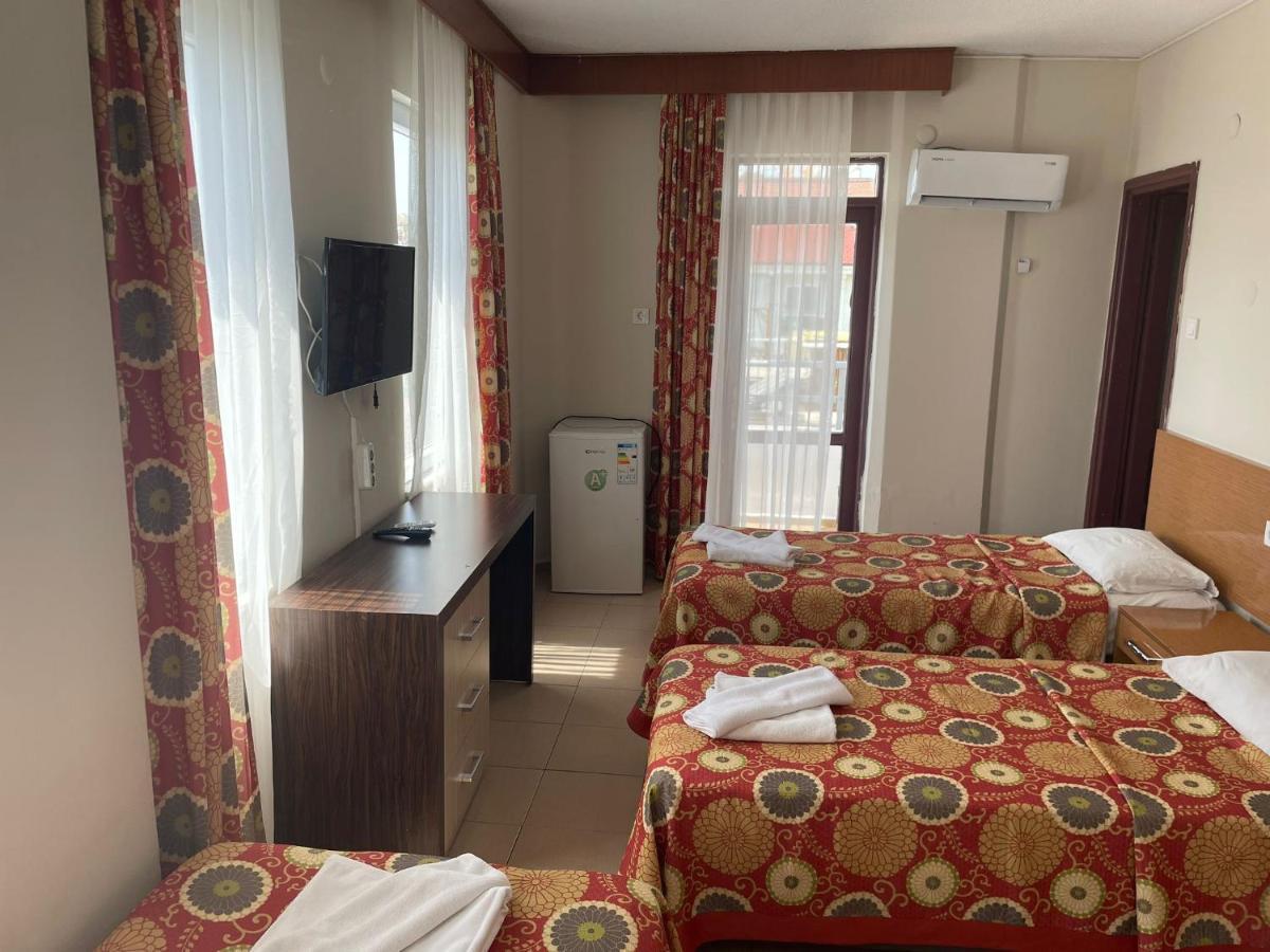 אלאניה Rosella Hotel מראה חיצוני תמונה