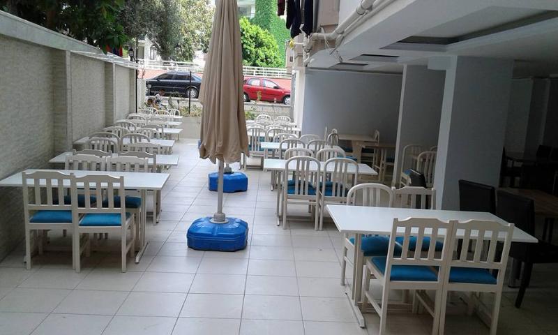 אלאניה Rosella Hotel מראה חיצוני תמונה