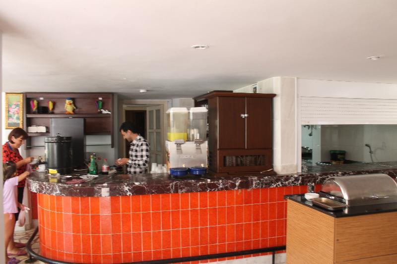 אלאניה Rosella Hotel מראה חיצוני תמונה