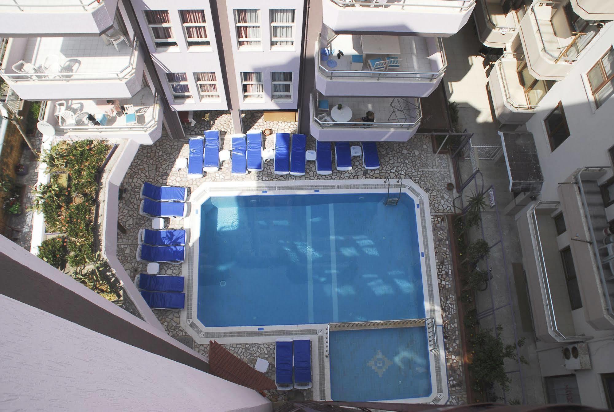 אלאניה Rosella Hotel מראה חיצוני תמונה